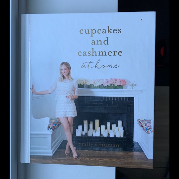 Cupcakes and Cashmere At Home book - Picture 3 of 3